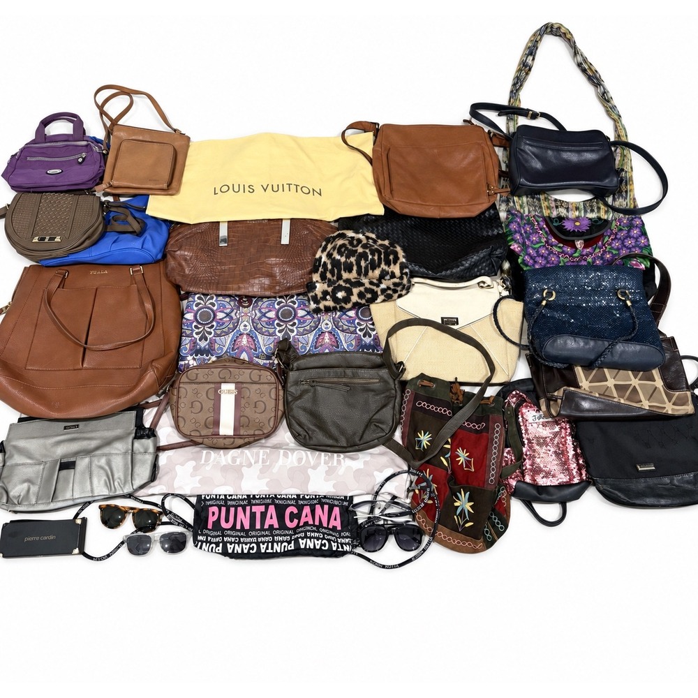 Kate Spade, Fossil, Guess Designer Purse Wallet Wholesale Reseller Lot 30 Pieces